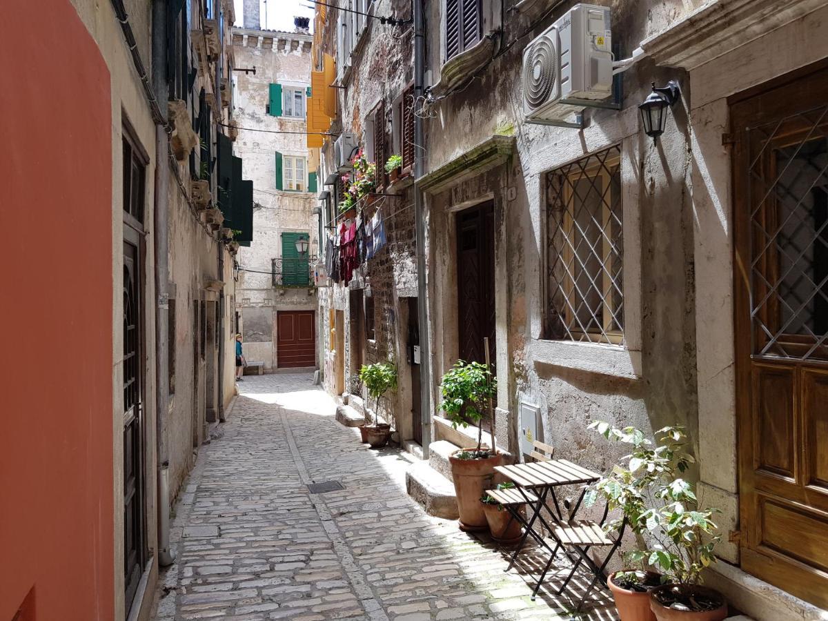 Captain'S Residence Rovinj Extérieur photo